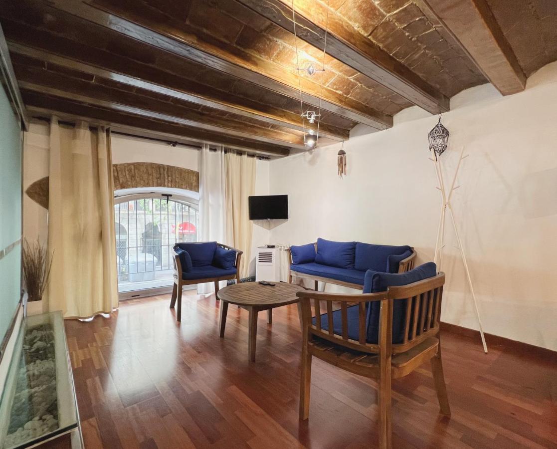 Stay U-Nique Apartments Placa Universitat Барселона Екстериор снимка