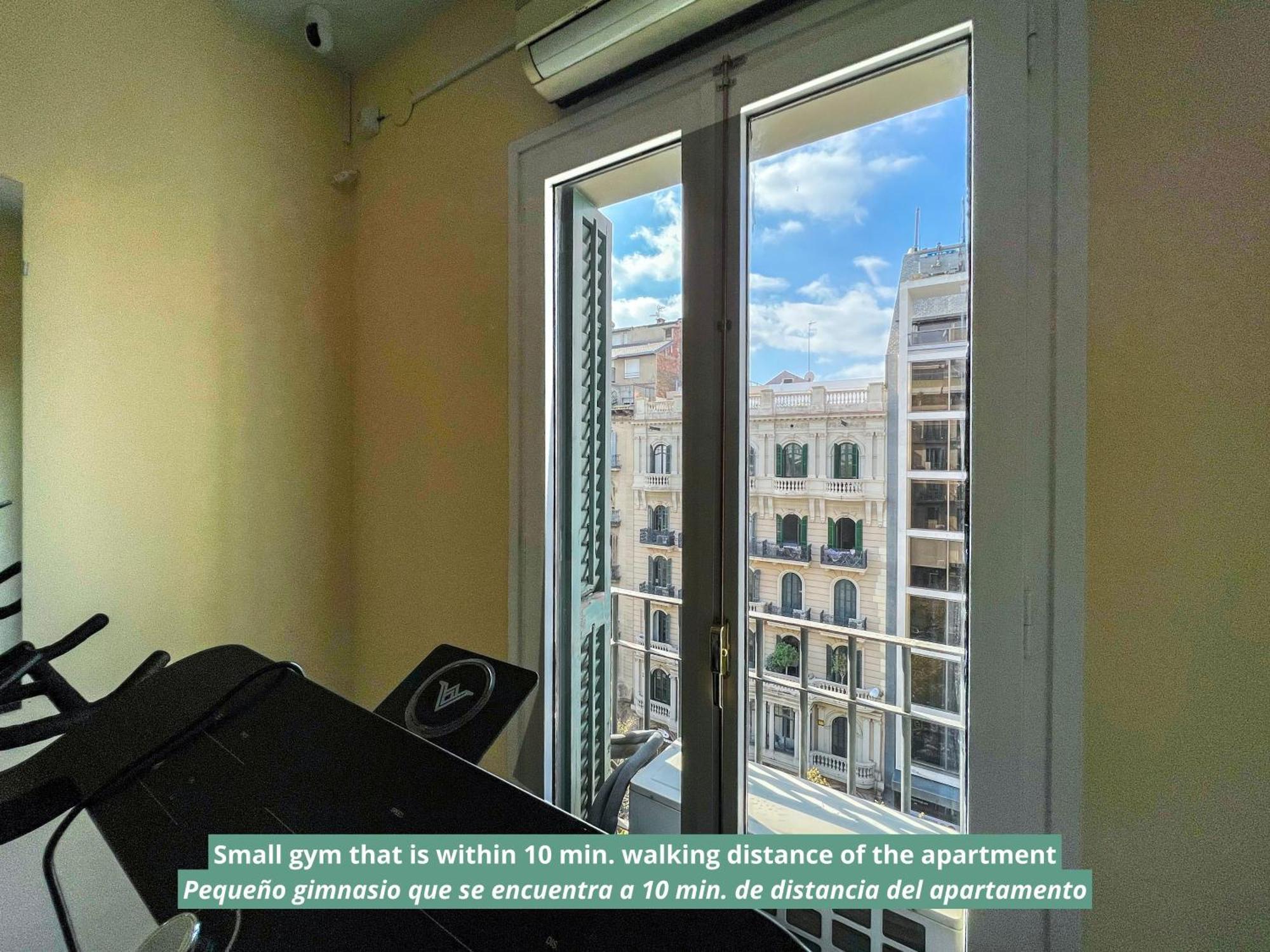 Stay U-Nique Apartments Placa Universitat Барселона Екстериор снимка